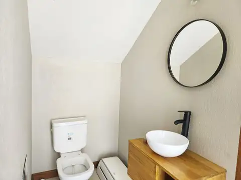 HERMOSA CASA CASI A ESTRENAR 250 MTS - BARRIO LOS POTRILLOS - APTA CREDITO