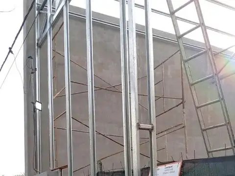 Galpon en Venta 12  mts Fondo