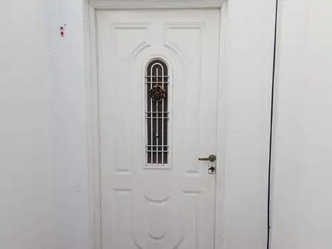 Casa en Venta en Paso del Rey, USD 86.000
