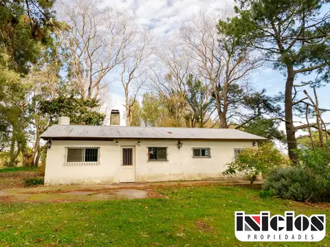 Casa en Lote: Tiburon Esq. Larrondo - La Esmeralda - C1040