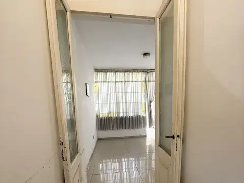 Depto Tipo Casa 5 ambientes con 1 baño