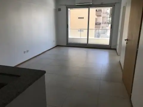EXC 2 AMB CTFTE VISTA BALCON 2 BAÑOS SUITE, 46 MTS, 8 AÑOS ANTIG. SEG 24 HS PISCINA GIM SUM PARRILLA