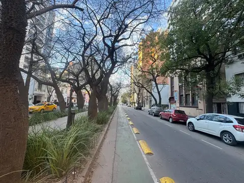 Boulevard Chacabuco 1100