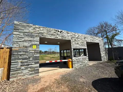 Terreno en Venta en Pilar, USD 18.000