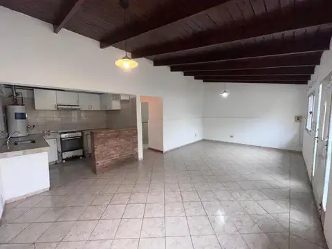 Martínez De Estrada 600