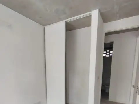 Dpto de 3 ambientes con amplio balcón al frente