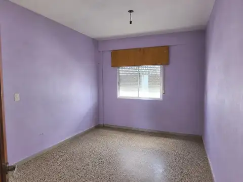 Depto Tipo Casa en Venta 40 años