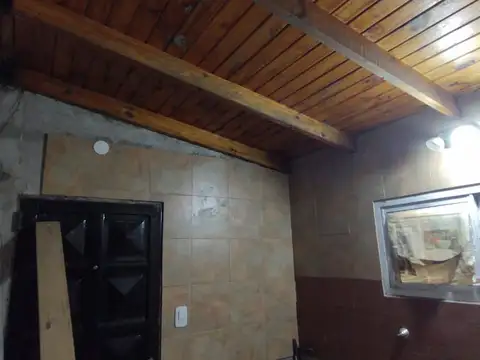 Casa - Venta - Argentina, CLAYPOLE - SEMPERE 3005