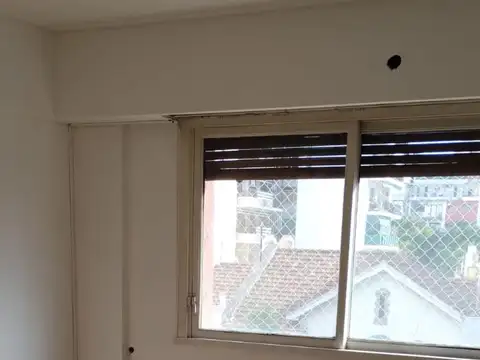 ALQUILO MONOAMBIENTE FRENTE LUMINOSO " EXCELENTE UBICACION"