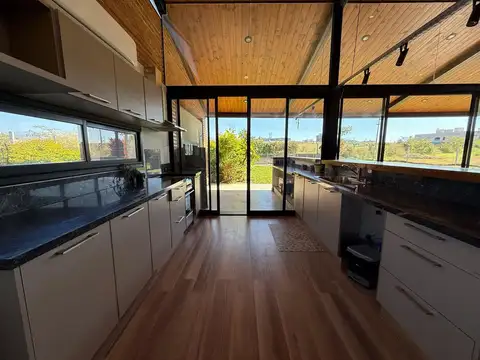 Casa en Venta en Tafi Viejo, USD 99.500