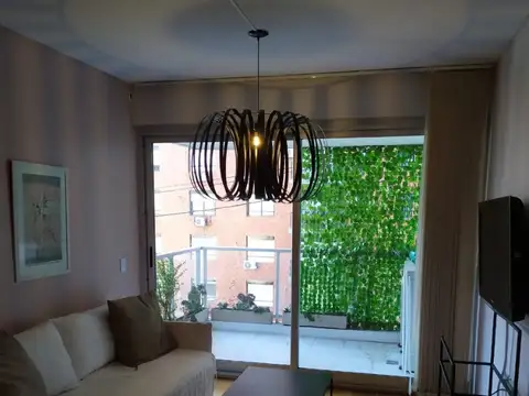 Paraguay 4400, Piso 5