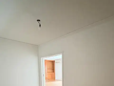 Departamento 5 ambientes con 2 baños