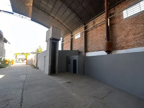 Galpon en Venta en Santa Fe, USD 800.000