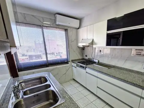 Departamento 5 ambientes con 2 baños