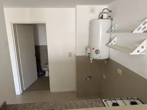 Departamento en Alquiler en Monserrat, $ 550.000