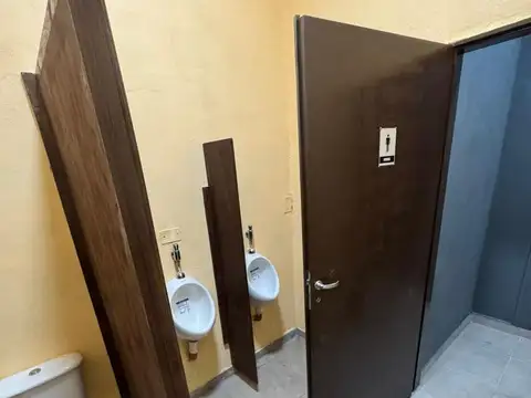 Galpon en Venta 30  mts Fondo