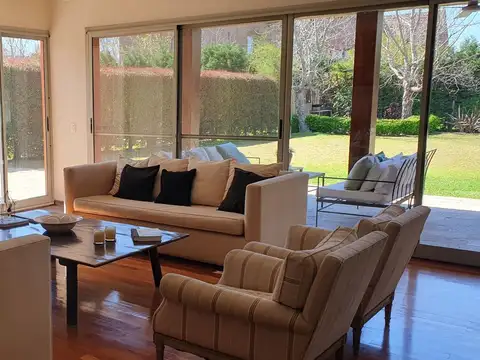 Casa en Alquiler Temporal de 3 dormitorios