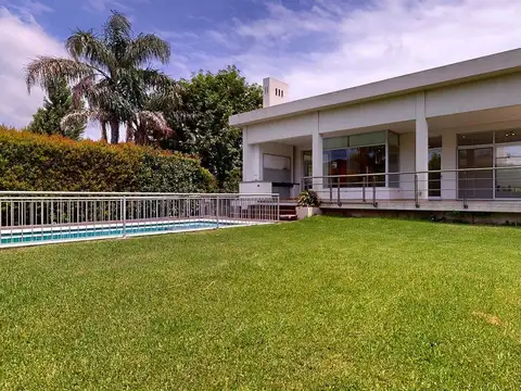 Casa en VENTA OMBUES HUDSON 4 amb+depen+pileta