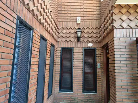 Casa en Alquiler de 3 dormitorios