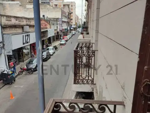 ALQUILER EDIFICIO 13 HABITACIONES B° CENTRO