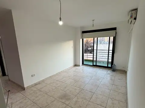 Avenida San Pedrito 600, Piso 3