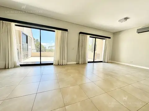 Departamento 3 ambientes con 2 baños