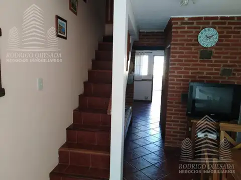 Depto Tipo Casa en Venta con 1 cocheras