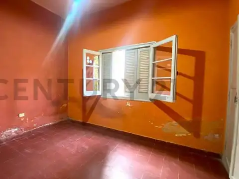 Casa en Venta en Alto Alberdi, USD 67.000