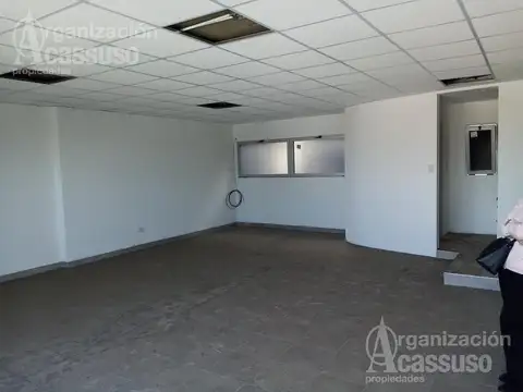 Oficina en Venta con 1 cochera