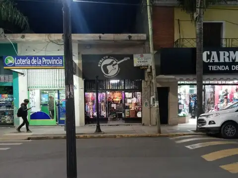 Local en Venta Via Pública