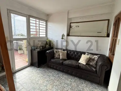 Depto Tipo Casa en Venta en Ringuelet, USD 110.000