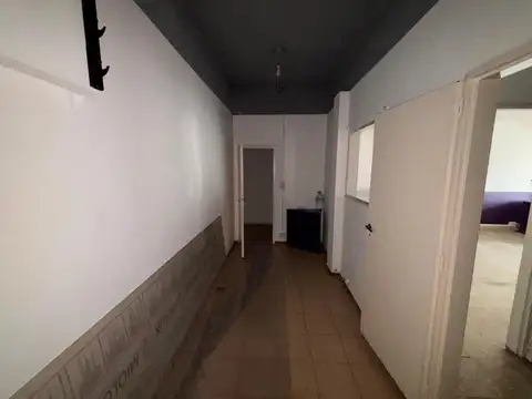 Local en Alquiler en Villa Lynch, USD 1.250