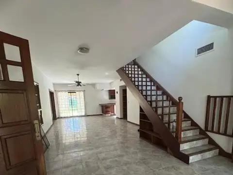 Casa en Alquiler 15 años