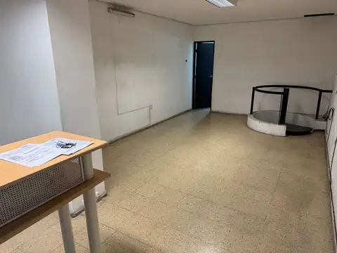 Local en Venta 52 años