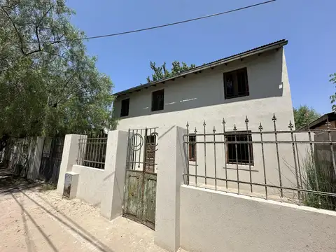Venta - Casa 5 ambientes a estrenar en el barrio La Arbolada - Permuta