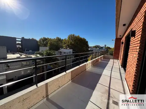 Departamento en venta c/ cochera en Liniers