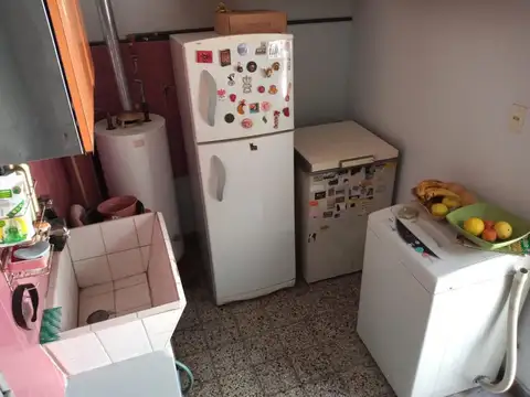 Depto Tipo Casa 4 ambientes con 2 baños