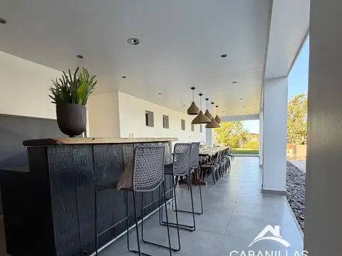 Casa en Venta en El Tipal, USD 640.000