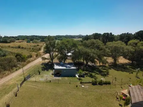 Casa 3 ambientes con 2 baños