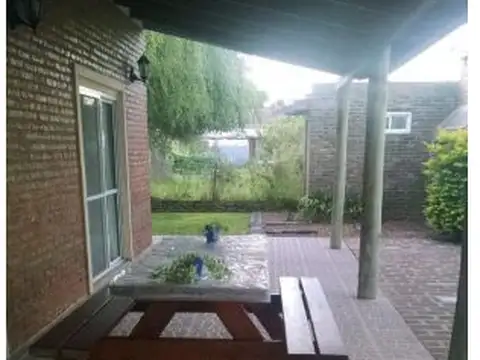 Casa en Venta con 1 cochera