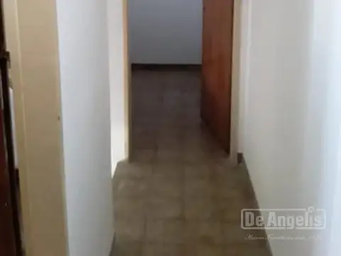 Depto Tipo Casa en Alquiler en Morón Sur, $ 800.000