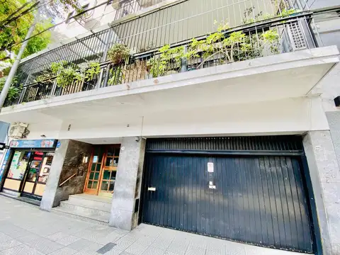 IMPORTANTE DEPTO DE 4 AMBIENTES CON 2 COCHERAS A LA VENTA EN BELGRANO.