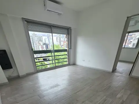Excelente 2 ambientes al ctra-frente Vista abierta