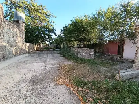 Terreno en Venta 44  mts Fondo