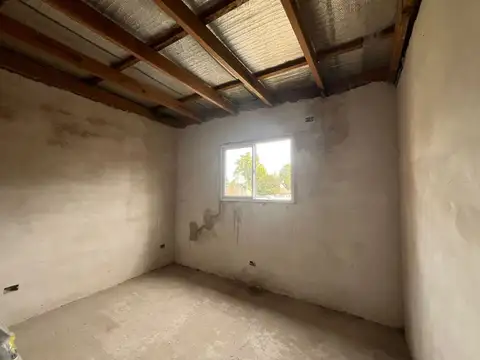Venta casa a terminar mas otra en construcc Pilar