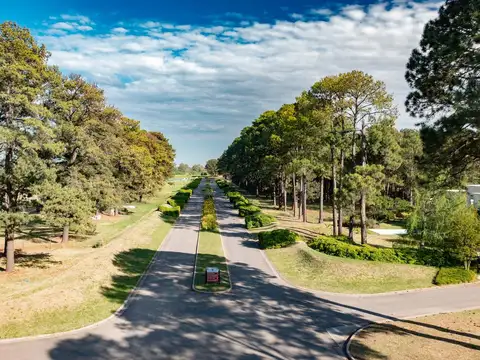 Terreno en Venta en Los Pinares Country Club, USD 30.000