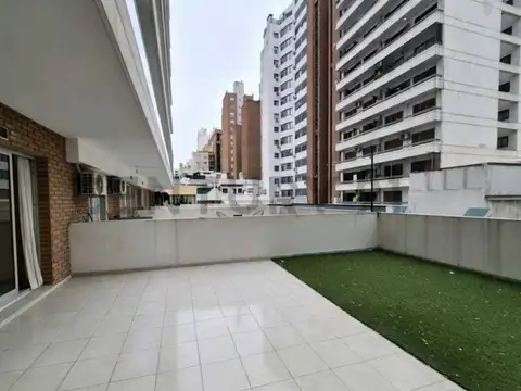 DEPARTAMENTO CON GRAN BALCÓN TERRAZA - 1 dormitorio -