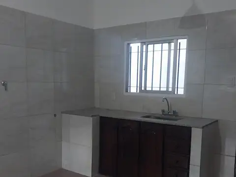 Casa en alquiler en Lanús Oeste