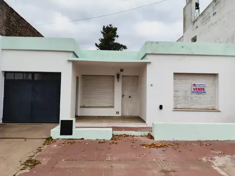 VENTA DE CASA EN CARMEN DE ARECO.-