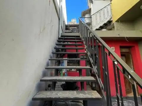 Depto Tipo Casa en Venta 45 años